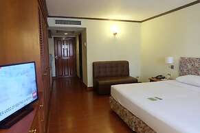 Omni Tower Sukhumvit Nana - Direct