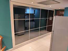 Omni Tower Sukhumvit Nana - Direct