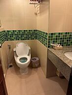 Omni Tower Sukhumvit Nana - Direct