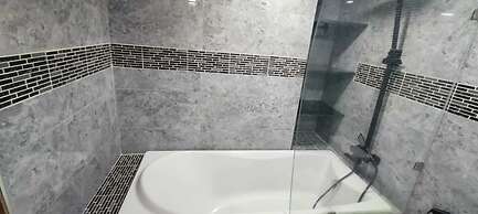 Omni Tower Sukhumvit Nana - Direct