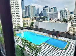 Omni Tower Sukhumvit Nana - Direct