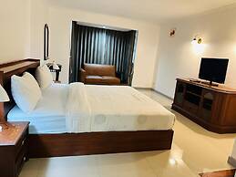 Omni Tower Sukhumvit Nana - Direct