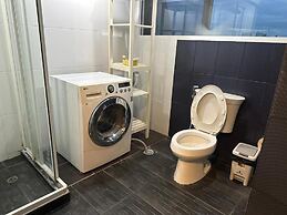 Omni Tower Sukhumvit Nana - Direct