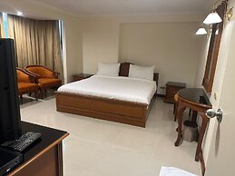 Omni Tower Sukhumvit Nana - Direct