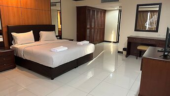 Omni Tower Sukhumvit Nana - Direct