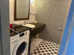 Omni Tower Sukhumvit Nana - Direct