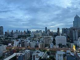 Omni Tower Sukhumvit Nana - Direct