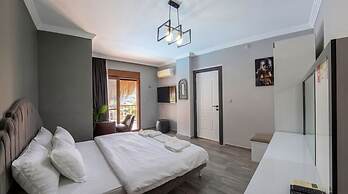 Stone House Foca Butik Otel