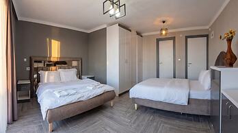 Stone House Foca Butik Otel