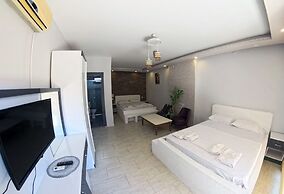 Stone House Foca Butik Otel