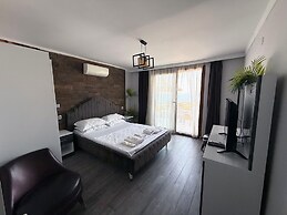 Stone House Foca Butik Otel