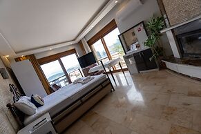 Stone House Foca Butik Otel