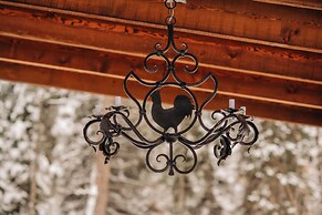 Mountainside Lodging & Retreats