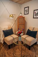 Mountainside Lodging & Retreats