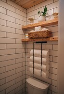 Mountainside Lodging & Retreats