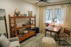 Mountainside Lodging & Retreats