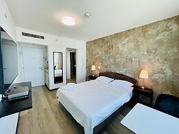 Carmel Holiday Apartments