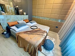 Carmel Holiday Apartments