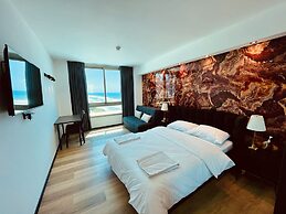 Carmel Holiday Apartments