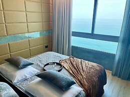 Carmel Holiday Apartments