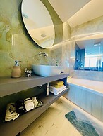 Carmel Holiday Apartments