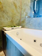 Carmel Holiday Apartments