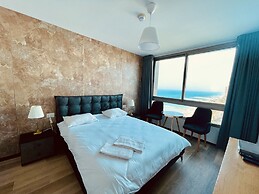 Carmel Holiday Apartments