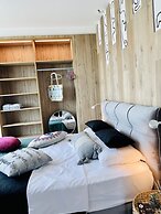 Carmel Holiday Apartments