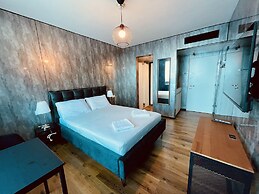 Carmel Holiday Apartments