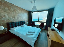 Carmel Holiday Apartments