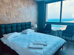 Carmel Holiday Apartments