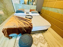 Carmel Holiday Apartments