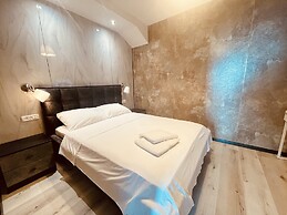 Carmel Holiday Apartments