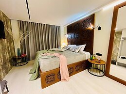 Carmel Holiday Apartments