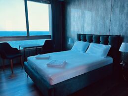 Carmel Holiday Apartments