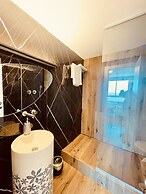 Carmel Holiday Apartments