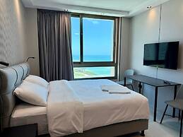 Carmel Holiday Apartments