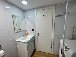 Carmel Holiday Apartments