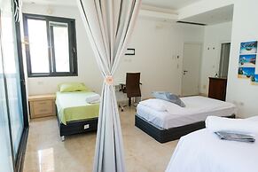 Grace Holon Villa & Pool