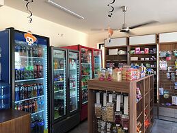 SUITES LOMBOY & PLAZA