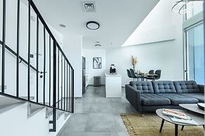 Luxe Apt in Top Tel Aviv Neighborhood