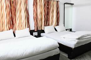 Maruti Group of Hotels - Tulsi Hotel