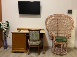 Napoleone Luxury Home