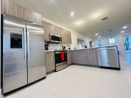 Rare Find! NEW Corner House by MIA Best of Doral