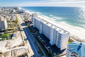 Oceania 902 - Gulf Front 3 BR - sleeps 6 3 Bedroom Condo by RedAwning