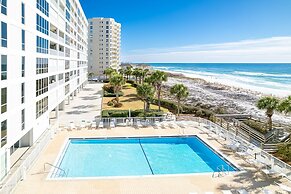 Oceania 902 - Gulf Front 3 BR - sleeps 6 3 Bedroom Condo by RedAwning