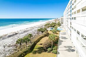 Oceania 902 - Gulf Front 3 BR - sleeps 6 3 Bedroom Condo by RedAwning
