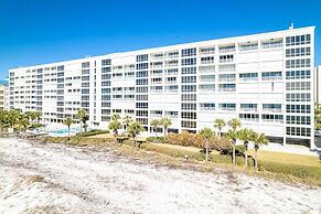 Oceania 902 - Gulf Front 3 BR - sleeps 6 3 Bedroom Condo by RedAwning