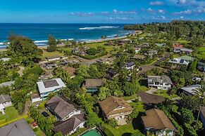 Hanalei Palms 2 Bedroom Home by RedAwning