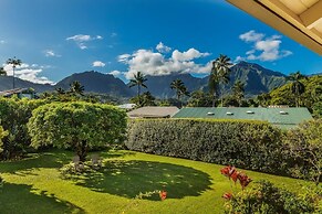 Hanalei Palms 2 Bedroom Home by RedAwning